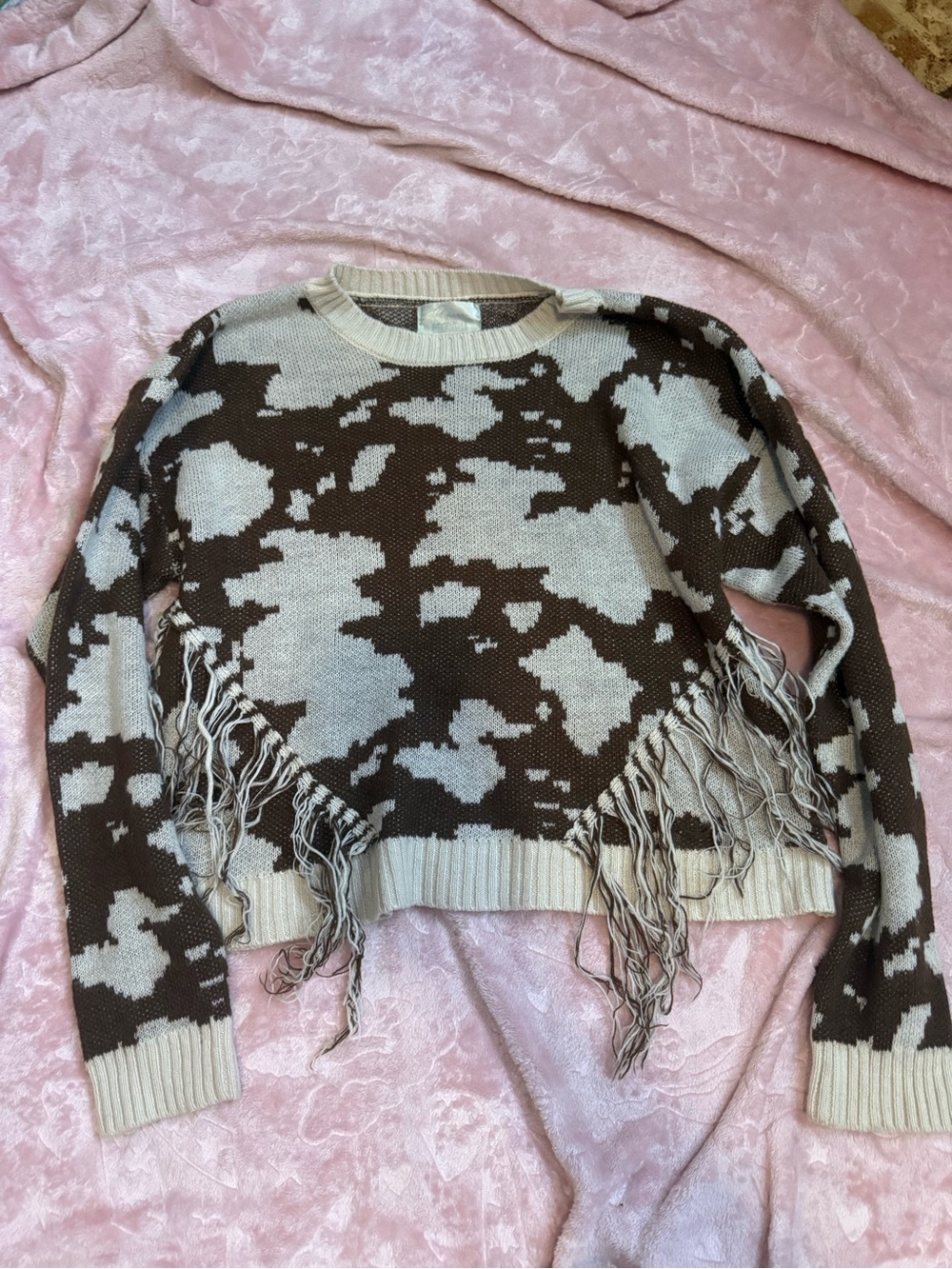 Fringed Two-Tone Brown & Cream Crewneck Sweater